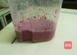 杨梅奶昔的做法图解3