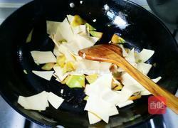 彩椒豆腐皮的做法图解5