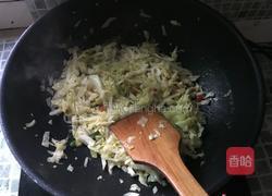 卷心菜炒粉丝的做法图解8