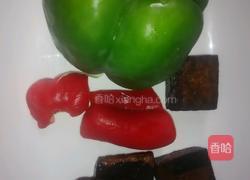 彩椒炒香干的做法图解1