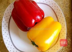 彩椒过油豇豆的做法图解1