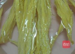 凉拌緑豆芽腐竹的做法图解2