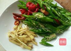 香辣猪心的做法图解1