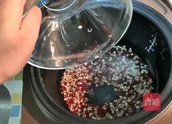 红豆薏米粥的做法图解4