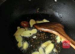 菠萝红烧肉的做法图解3