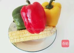 彩椒炒玉米的做法图解1