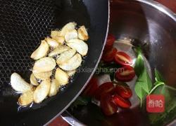 罗勒圣女果拌面的做法图解5