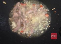 葫芦炒肉的做法图解2
