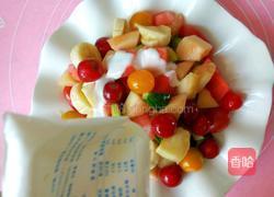 哈密瓜果蔬酸奶沙拉的做法图解8