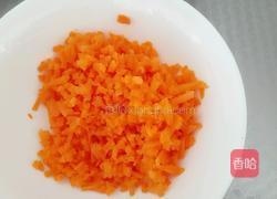 开口烧麦～胡萝卜木耳鲜肉馅的做法图解4