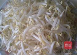 芹菜绿豆芽炒肉丝的做法图解1