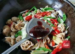 圣女果搭炒肥肠的做法图解8