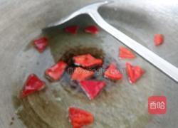 荔枝炒丝条的做法图解3