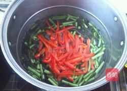 凉拌红椒豇豆海带丝的做法图解4