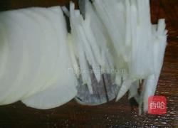 酸辣白萝卜丝的做法图解2