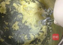 奶香曲奇的做法图解2