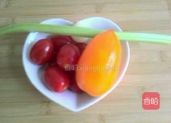 圣女果拼盘的做法图解1