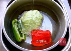 卷心菜炒大虾的做法图解2