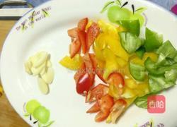 彩椒红烧荷包蛋的做法图解1