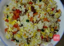 五彩斑斓炒饭的做法图解3