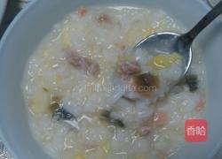 皮蛋瘦肉火腿鸡蛋粥的做法图解7
