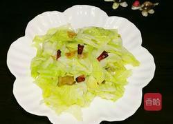 手撕卷心菜炒猪油渣的做法图解8