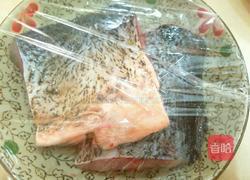 豆豉辣椒蒸鲢鱼的做法图解2