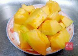 响螺头哈密瓜汤的做法图解2