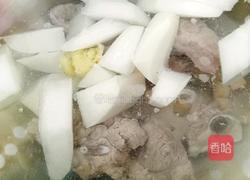 白萝卜瑶柱猪骨汤的做法图解4