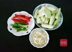 酱香油焖茄子的做法图解1