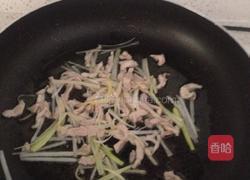 萝卜丝炒肉的做法图解2