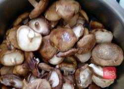 红烧香菇的做法图解2