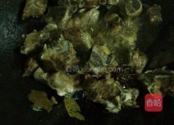 排骨烧土豆的做法图解5