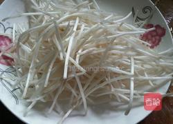 银芽炒三丝的做法图解1