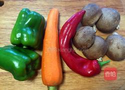 彩蔬炒虾仁的做法图解1