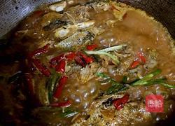 红烧小鲫鱼的做法图解6