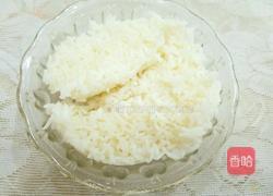 卷心菜腊肉炒饭的做法图解5