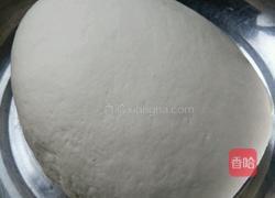 韭菜鸡蛋虾仁盒子的做法图解1