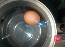 圣女果葡萄蛋拼盘的做法图解2