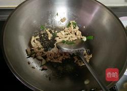 鸡肉炒卷心菜的做法图解4