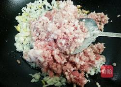 彩椒皮蛋炒肉末的做法图解4