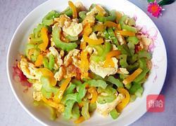 彩椒苦瓜炒蛋的做法图解8