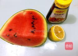 西瓜蜂蜜冰棒的做法图解1