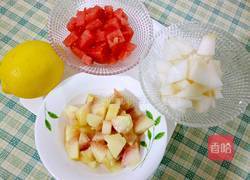 西瓜蜜桃汁的做法图解1