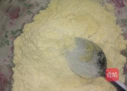 香蕉玉米饼的做法图解2