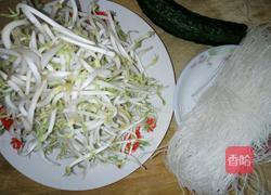 绿豆芽拌粉丝的做法图解1