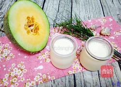 哈密瓜奶昔的做法图解4