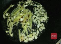 彩椒韭菜花炒墨鱼仔的做法图解4