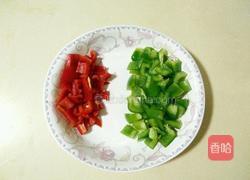 双椒鸡丁的做法图解2