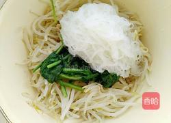凉拌绿豆芽菠菜粉丝的做法图解6